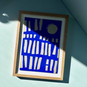 Ultramarine #15 - originalt papirværk - 28 x 36,5 cm - egetræsramme/ART-glas